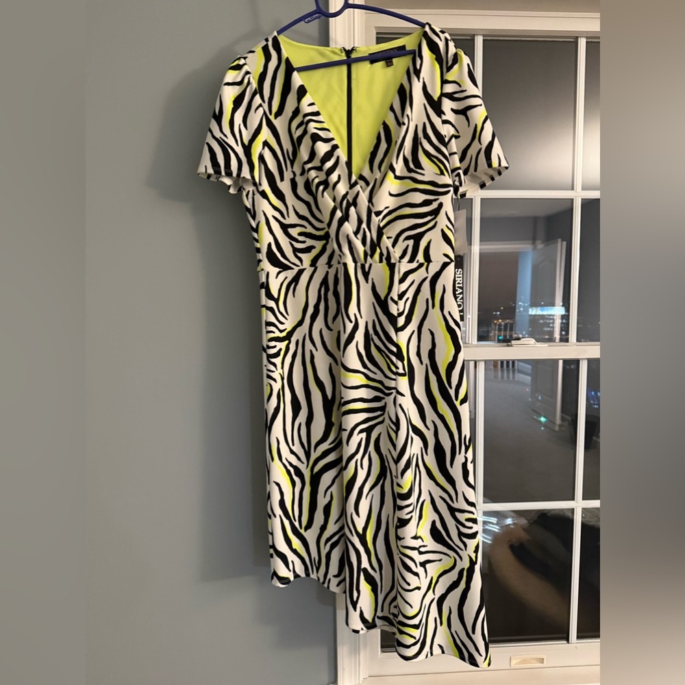 Christian Siriano animal printed neon dress 
!!! NWT!!! 
Size XL
